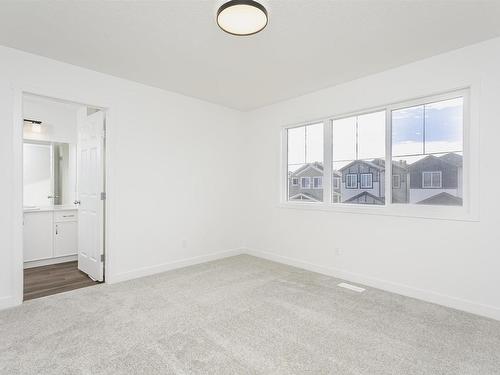 9530 Carson Bend, Edmonton, AB - Indoor Photo Showing Other Room