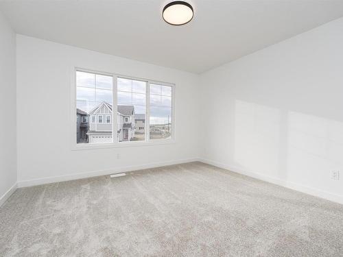 9554 Carson Bend, Edmonton, AB - Indoor Photo Showing Other Room