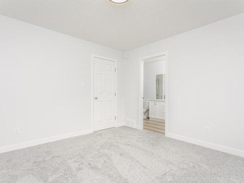 9564 Carson Bend, Edmonton, AB - Indoor Photo Showing Other Room