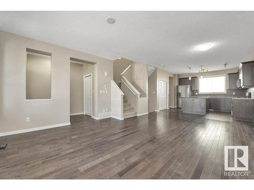 5921 168A Avenue, Edmonton, AB - Indoor Photo Showing Living Room