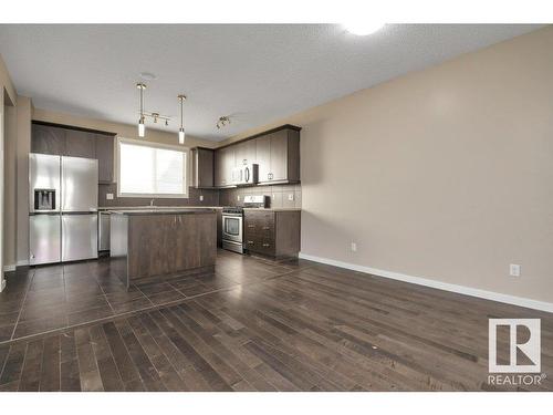 5921 168A Avenue, Edmonton, AB - Indoor Photo Showing Kitchen With Stainless Steel Kitchen