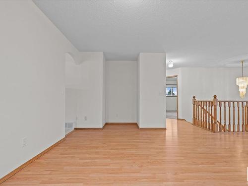 16 Heritage Crescent, Stony Plain, AB - Indoor Photo Showing Other Room