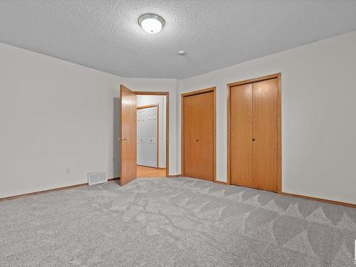 16 Heritage Crescent, Stony Plain, AB - Indoor Photo Showing Other Room