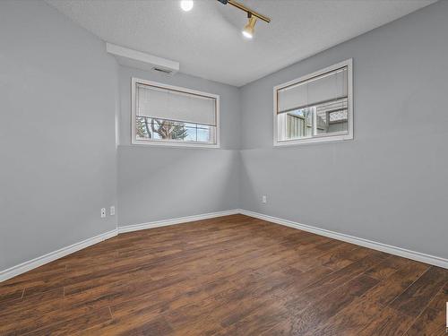 16 Heritage Crescent, Stony Plain, AB - Indoor Photo Showing Other Room