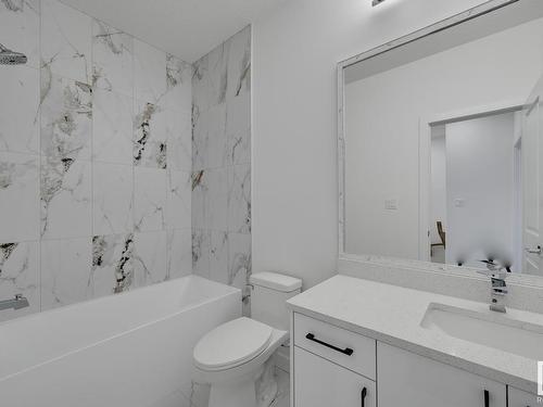 150 Castilian Boulevard, Sherwood Park, AB - Indoor Photo Showing Bathroom