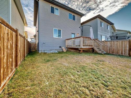 13 Hemingway Cr, Spruce Grove, AB 