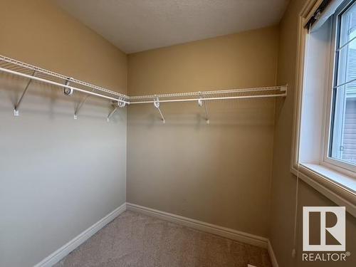 2309 Sparrow Crescent, Edmonton, AB - Indoor With Storage