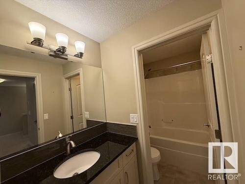 2309 Sparrow Crescent, Edmonton, AB - Indoor Photo Showing Bathroom