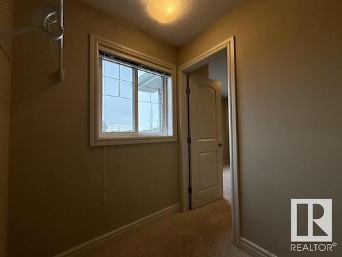 2309 Sparrow Crescent, Edmonton, AB - Indoor Photo Showing Other Room