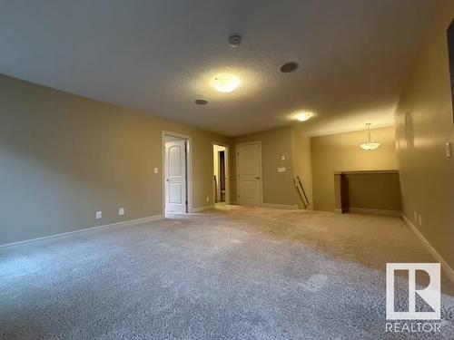 2309 Sparrow Crescent, Edmonton, AB - Indoor Photo Showing Other Room