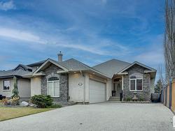 3065 MACNEIL WY NW  Edmonton, AB T6R 3V4