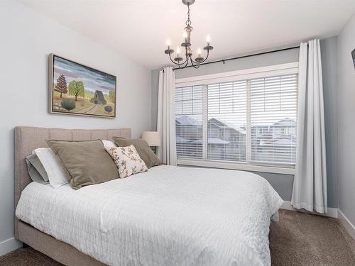 202 Woodhill Lane, Fort Saskatchewan, AB - Indoor Photo Showing Bedroom