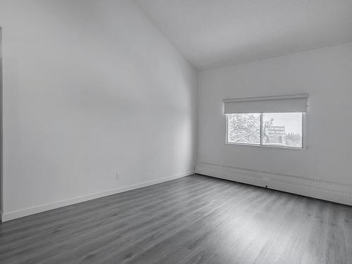 434 4404 122 Street, Edmonton, AB - Indoor Photo Showing Other Room