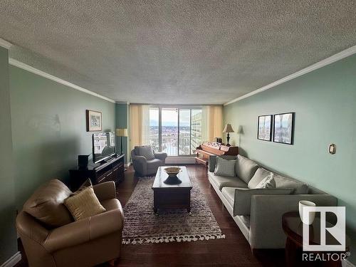 1703 9835 113 Street, Edmonton, AB - Indoor Photo Showing Living Room