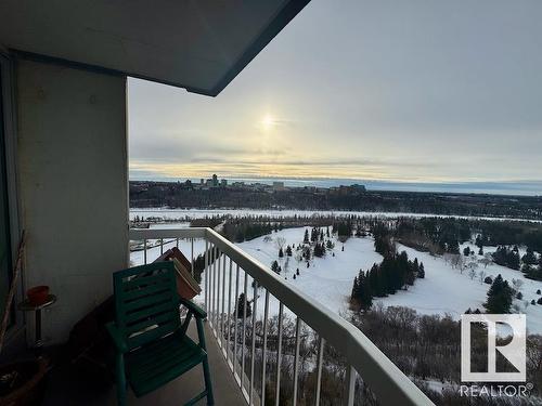 1703 9835 113 Street, Edmonton, AB - Indoor Photo Showing Kitchen