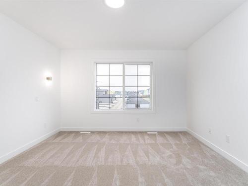 22128 94 Avenue, Edmonton, AB - Indoor Photo Showing Other Room