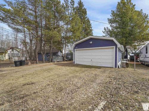 809 8 St, Rural Lac Ste. Anne County, AB 