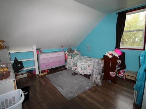 58311 Rng Rd 95, Rural St. Paul County, AB - Indoor Photo Showing Bedroom