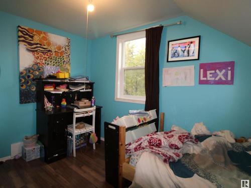 58311 Rng Rd 95, Rural St. Paul County, AB - Indoor Photo Showing Bedroom