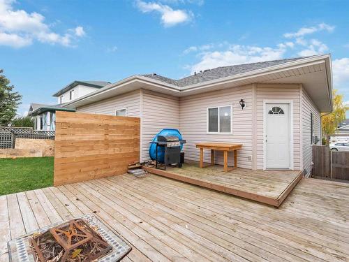 5219 57 Av, Stony Plain, AB 