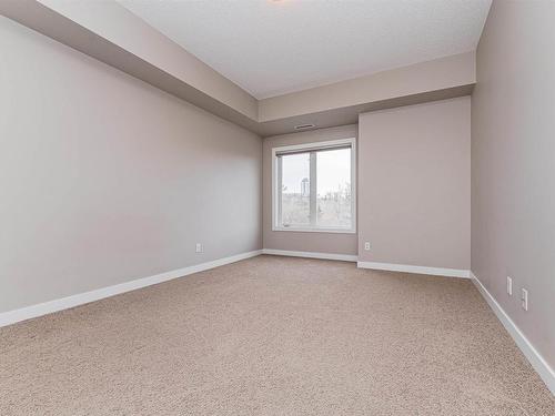 301 9750 94 Street, Edmonton, AB - Indoor Photo Showing Other Room