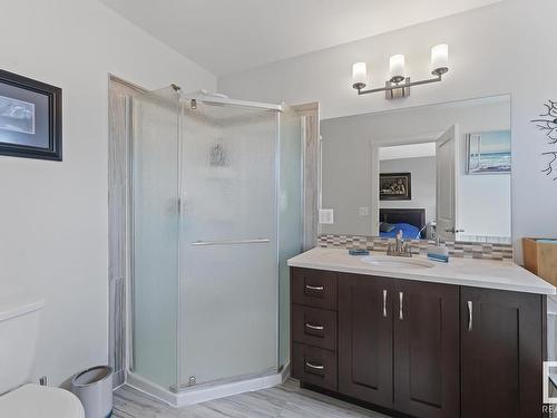 6731 Tri City Way, Cold Lake, AB - Indoor Photo Showing Bathroom