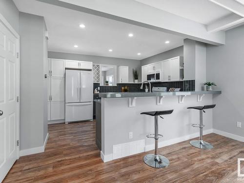 5709 52 Avenue, Cold Lake, AB - Indoor Photo Showing Kitchen