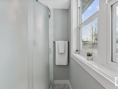 5709 52 Avenue, Cold Lake, AB - Indoor Photo Showing Bathroom