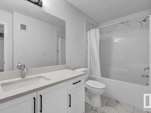 912 174 Street, Edmonton, AB - Indoor Photo Showing Bathroom