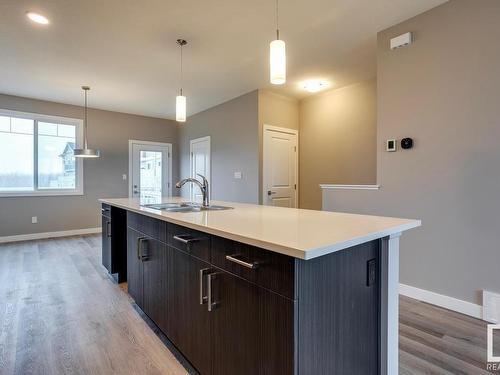 60 13139 205 Street, Edmonton, AB - Indoor Photo Showing Kitchen