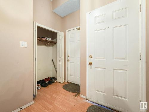 3540 33 Avenue, Edmonton, AB - Indoor Photo Showing Other Room