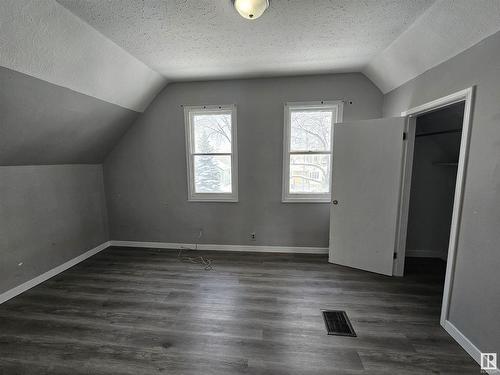 12044 79 Street, Edmonton, AB - Indoor Photo Showing Other Room