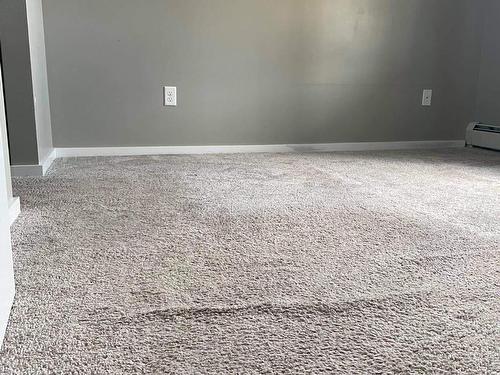 227 148 Ebbers Boulevard, Edmonton, AB -  Photo Showing Other Room