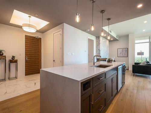 1302 14105 West Block Drive, Edmonton, AB - Indoor Photo Showing Kitchen