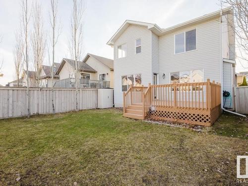 8017 Shaske Dr Nw, Edmonton, AB 