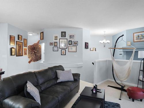 1445 Highwood Boulevard, Devon, AB - Indoor Photo Showing Living Room