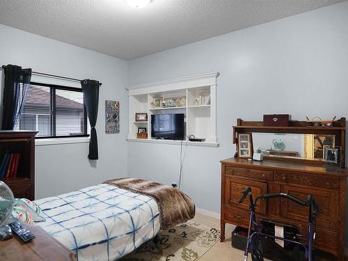 1445 Highwood Boulevard, Devon, AB - Indoor Photo Showing Bedroom