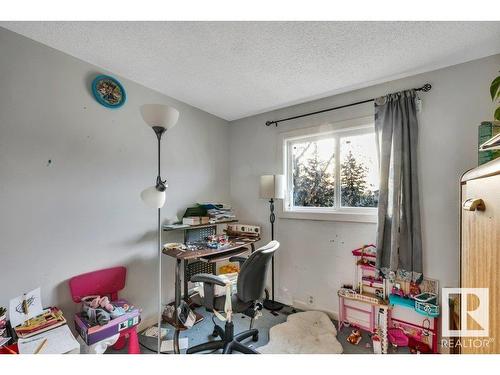 1244 Lakewood Rd W Nw, Edmonton, AB 