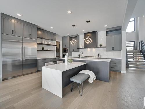 7179 May Cr Nw, Edmonton, AB 