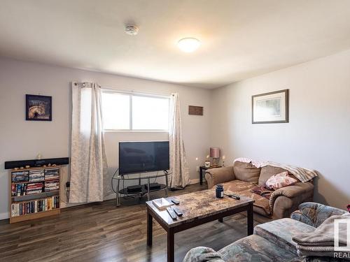 12747 128 Street, Edmonton, AB - Indoor Photo Showing Living Room