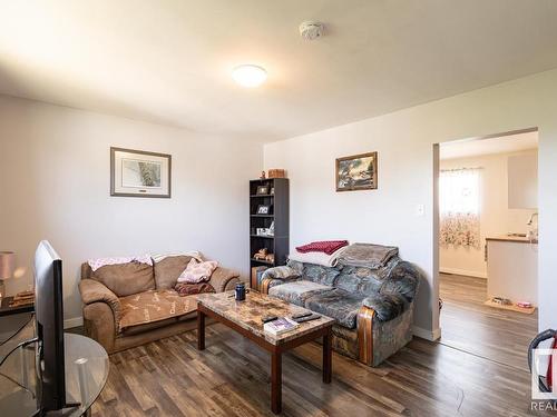 12747 128 Street, Edmonton, AB - Indoor Photo Showing Living Room