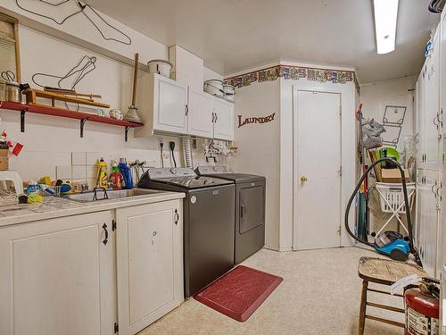 80-52210 Rge Rd 192, Rural Beaver County, AB - Indoor Photo Showing Laundry Room