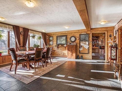 80-52210 Rge Rd 192, Rural Beaver County, AB - Indoor Photo Showing Dining Room