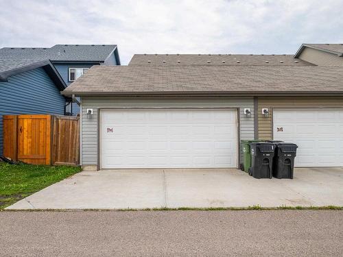 907 Morris Wy, Leduc, AB 