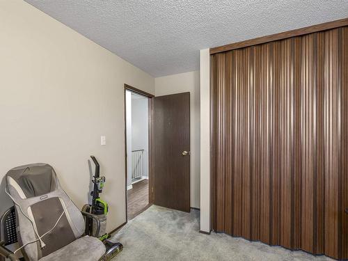 18415 66 Avenue, Edmonton, AB - Indoor Photo Showing Other Room