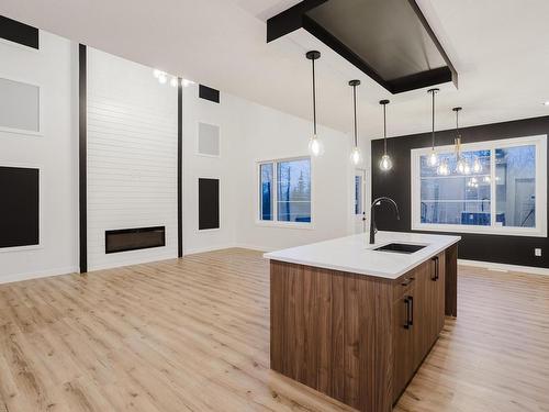 700 Astoria Way, Devon, AB - Indoor Photo Showing Kitchen