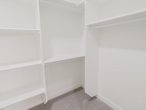 700 Astoria Way, Devon, AB - Indoor With Storage