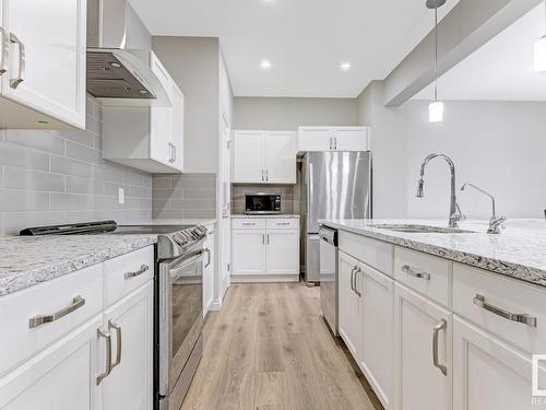 12616 43 Street, Edmonton, AB - Indoor Photo Showing Kitchen With Upgraded Kitchen