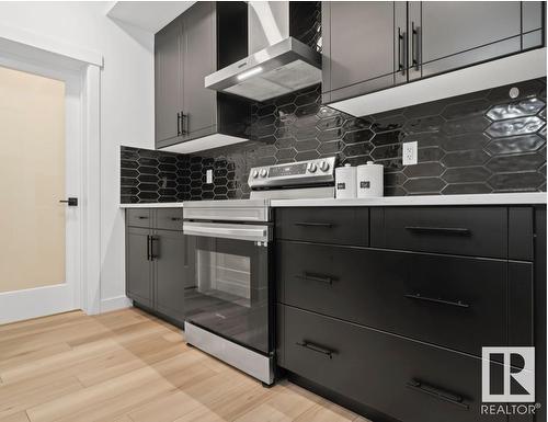 22712 93 Avenue, Edmonton, AB - Indoor Photo Showing Kitchen