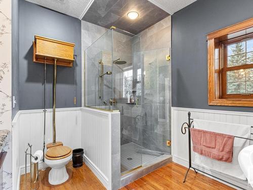 37 55312 Rge Road 241, Rural Sturgeon County, AB - Indoor Photo Showing Bathroom